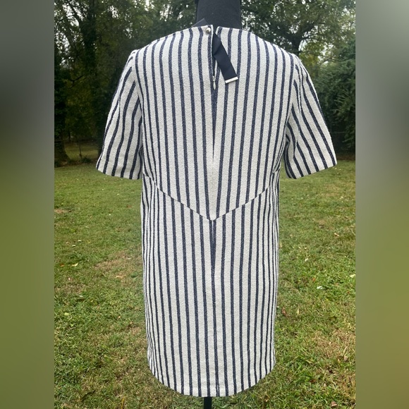 Roem Blue and White Striped Dress Size Small - Picture 3 of 8